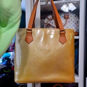Louis Vuitton Hampton Vernis Leather Tote